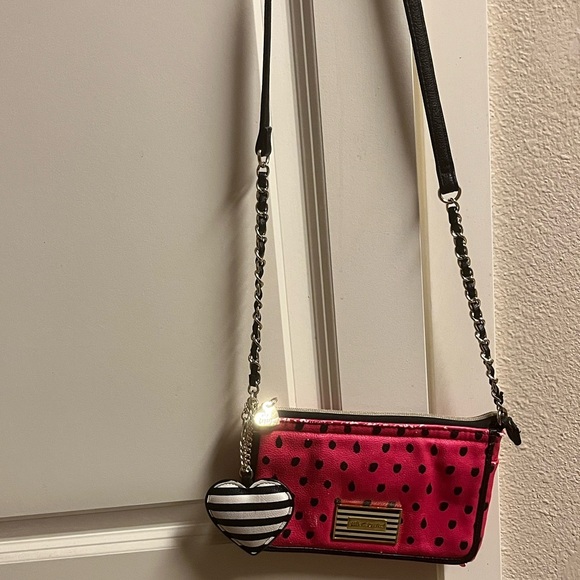 Betsey Johnson Pink and Black Polka Dot Wallet with Heart Charm - Picture 3 of 3